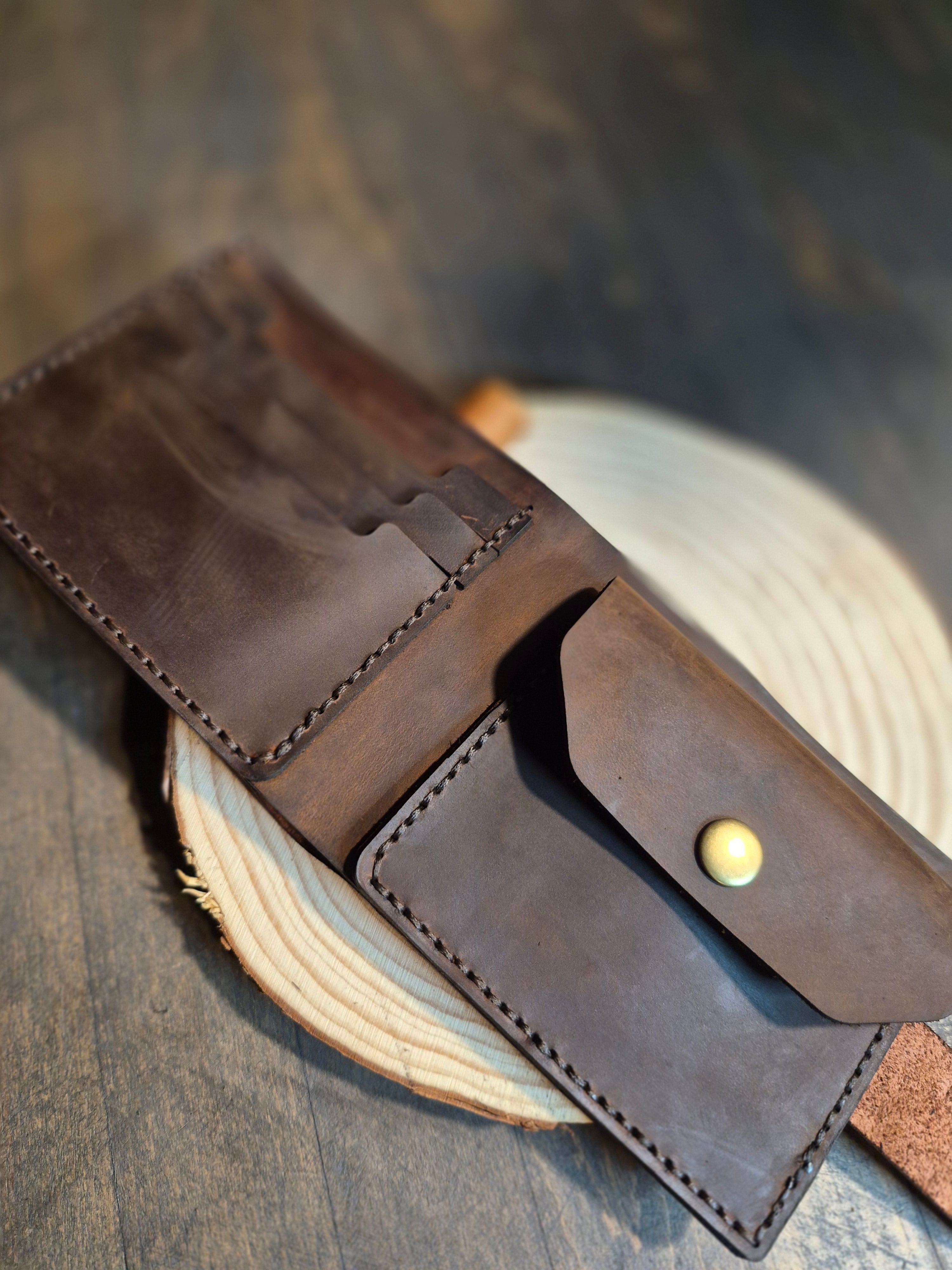 Portefeuille artisanal 2 volets avec porte-monnaie intégré