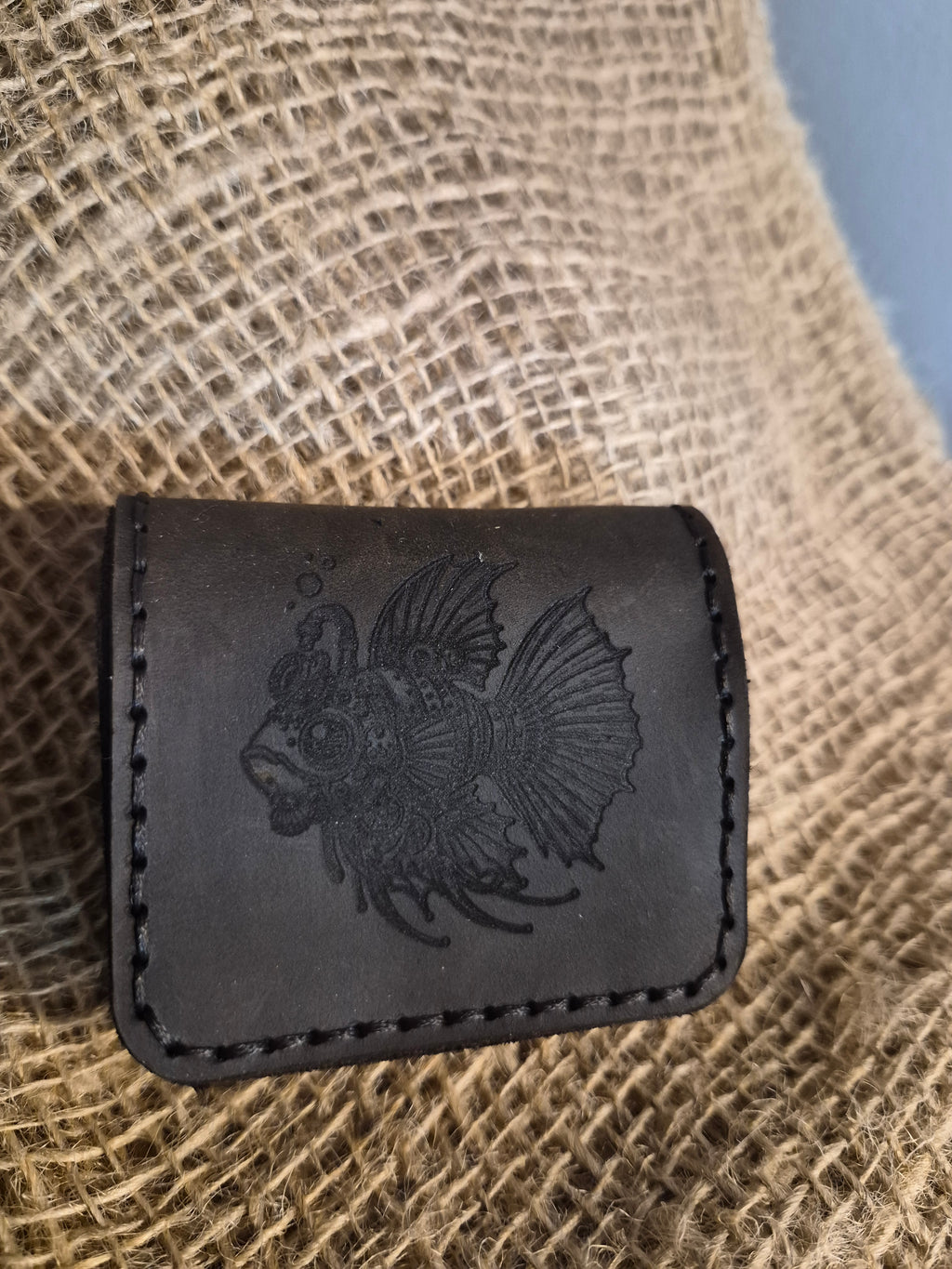 Porte-monnaie artisanal cousu main en cuir crazy horse