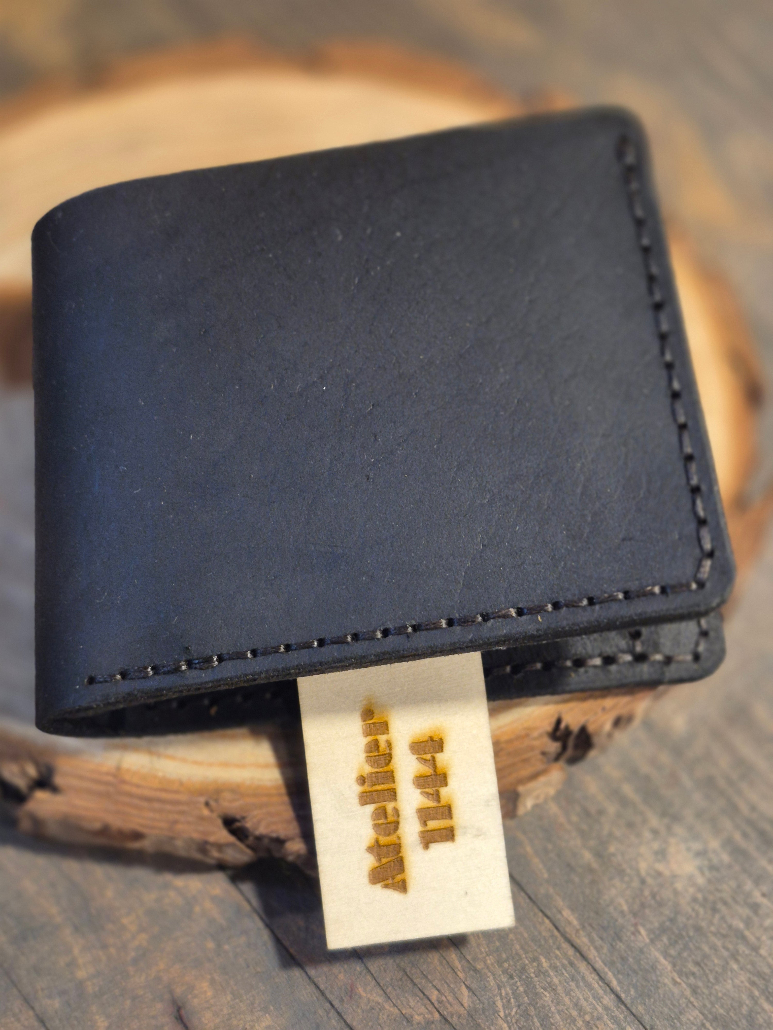 Portefeuille artisanal 2 volets avec porte-monnaie intégré